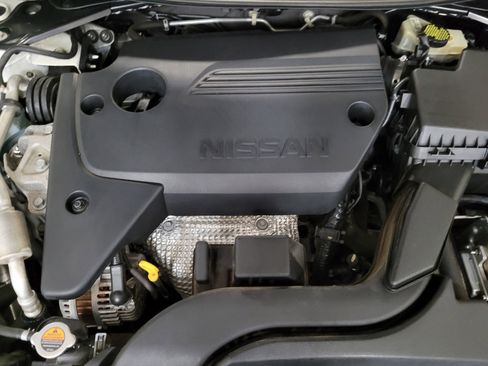 Used 2016 Nissan Altima 2.5 SL w/ 2.5 Technology w/LED Package image 30