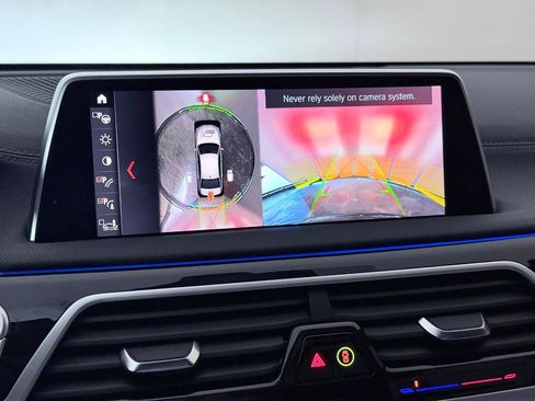 Used 2019 BMW 750i xDrive w/ M Sport Package AWD/4WD image 35