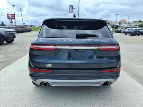 Used 2021 Lincoln Corsair Reserve w/ Equipment Group 201A AWD/4WD image 4