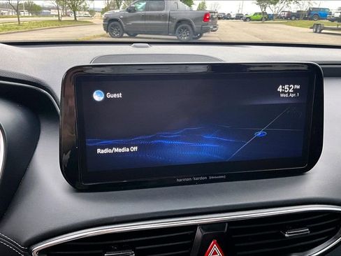 Used 2022 Hyundai Santa Fe SEL w/ Convenience + Premium Package image 21