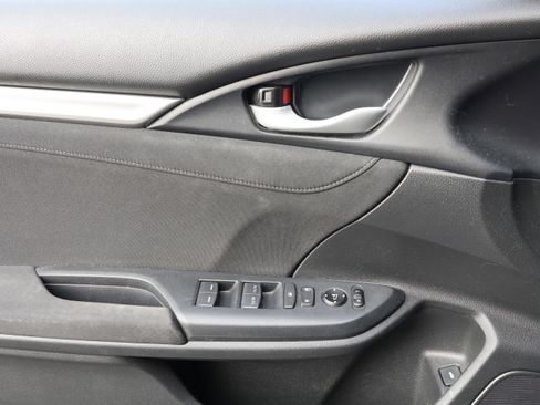 Used 2018 Honda Civic EX image 12