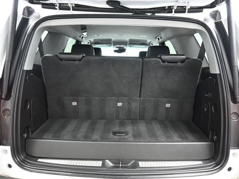 Used 2019 Chevrolet Tahoe LT w/ Luxury Package AWD/4WD image 52