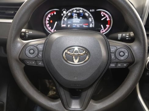 Used 2024 Toyota RAV4 LE FWD image 29