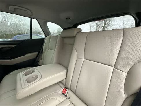 Certified 2025 Subaru Outback Limited image 18