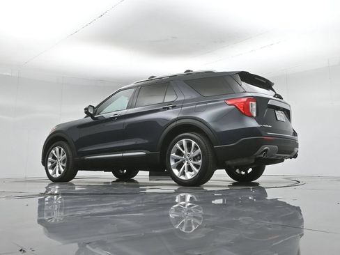 Certified 2023 Ford Explorer Platinum AWD/4WD image 54