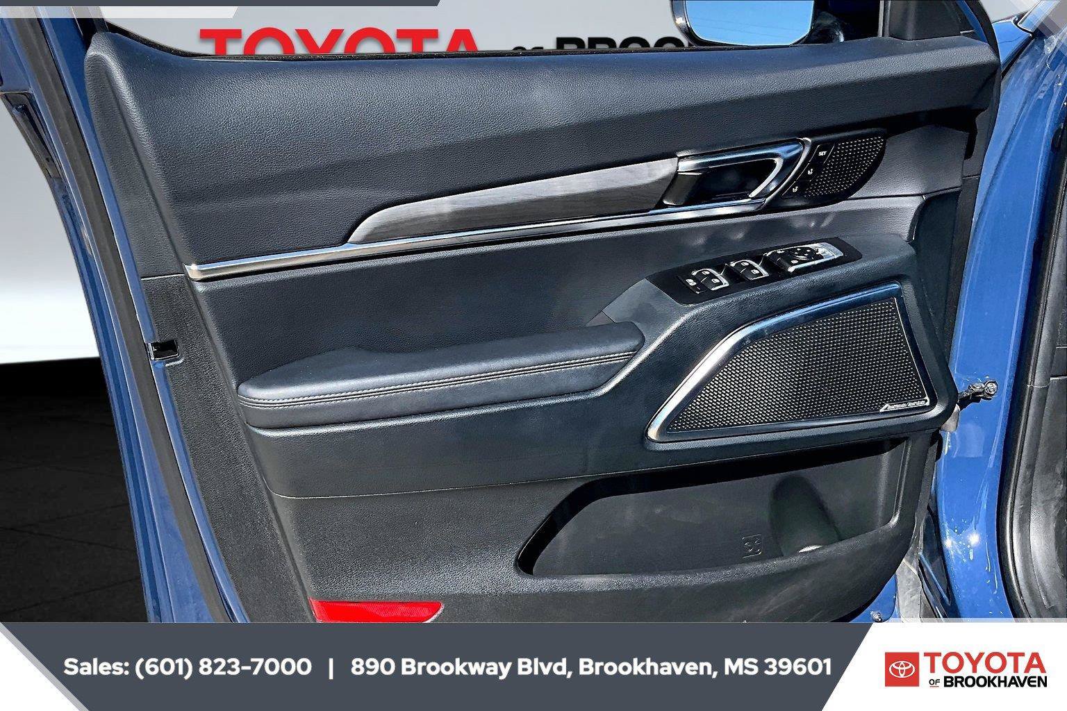 Used 2024 Kia Telluride SX X-Line AWD/4WD image 17