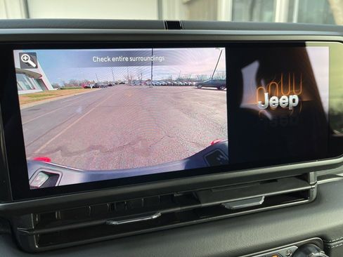 New 2026 Jeep Gladiator Mojave image 4