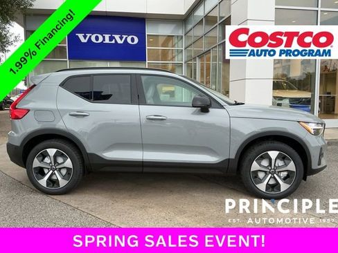New 2026 Volvo XC40 B5 Plus w/ Protection Package Premier AWD/4WD image 7