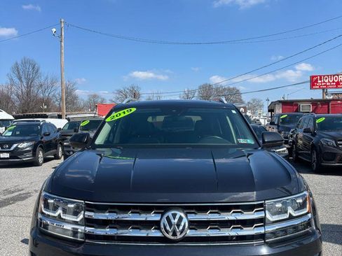 Used 2019 Volkswagen Atlas SEL Premium image 2