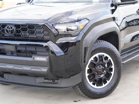 Used 2025 Toyota 4Runner TRD Off-Road Premium image 5