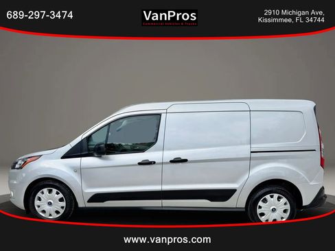 Used 2023 Ford Transit Connect XLT image 2