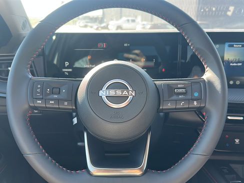 New 2026 Nissan Kicks SR image 17