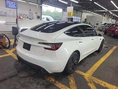 Used 2024 Tesla Model 3 Long Range RWD image 4