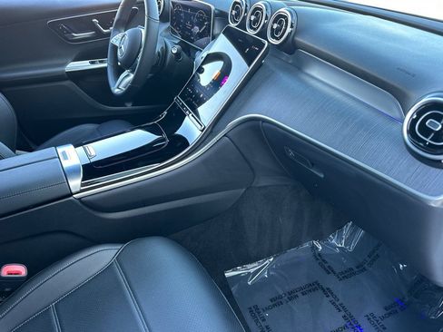 Certified 2025 Mercedes-Benz GLC 300 4MATIC image 14