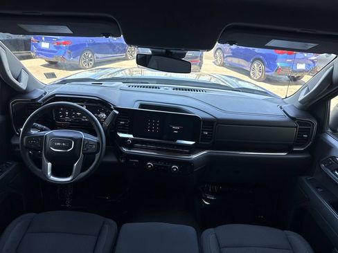 Used 2023 GMC Sierra 1500 Elevation RWD image 13