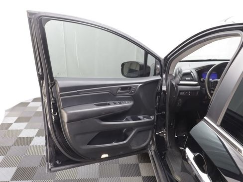 Used 2024 Honda Odyssey EX-L image 5