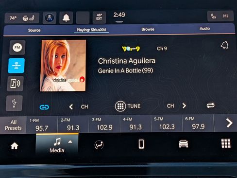 Used 2022 Jeep Compass Latitude w/ Sun and Sound Group image 24