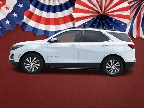 Used 2024 Chevrolet Equinox LT FWD image 24