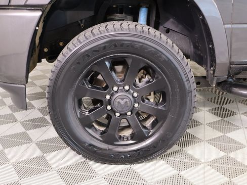 Used 2019 RAM 2500 Laramie w/ Night Edition image 18