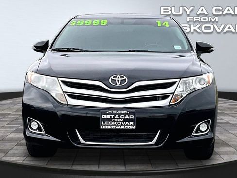 Used 2014 Toyota Venza LE w/ LE Convenience Package image 2