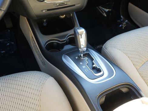 Used 2017 Dodge Journey SE w/ Safe & Sound Group image 24