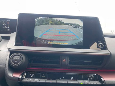 Used 2024 Toyota Prius Prime Premium image 6