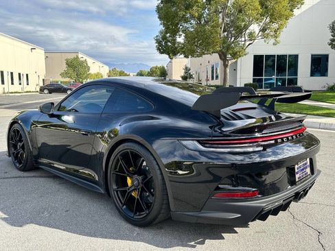 Used 2022 Porsche 911 GT3 image 11