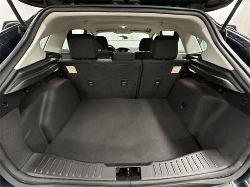 Used 2016 Ford Focus SE w/ SE Cold Weather Package image 22