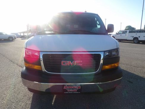 Used 2025 GMC Savana 2500 w/ Driver Convenience Package RWD image 12