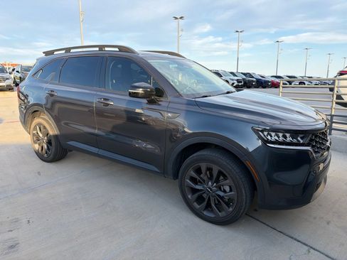 Used 2023 Kia Sorento X-Line EX AWD/4WD image 2