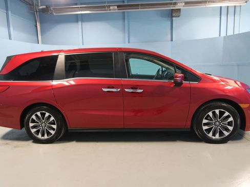 Used 2024 Honda Odyssey EX-L image 39