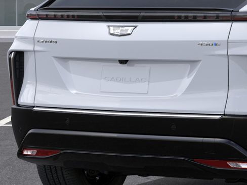 New 2026 Cadillac Lyriq Luxury RWD image 14