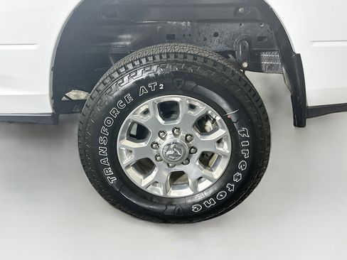 Used 2024 RAM 2500 Laramie w/ Safety Group image 11