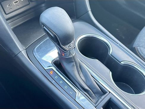 Used 2023 Chevrolet Equinox LT image 16