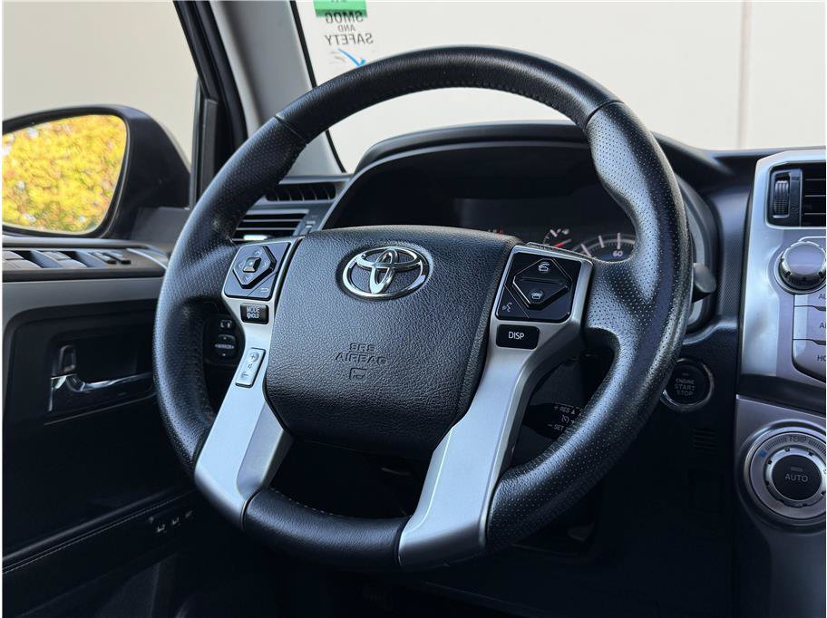 Used 2014 Toyota 4Runner Limited AWD/4WD image 26