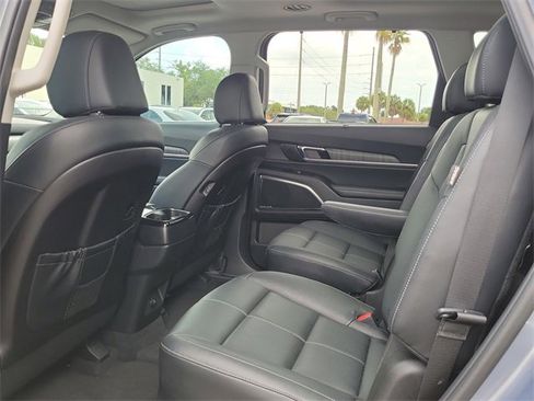 Used 2024 Kia Telluride SX image 8