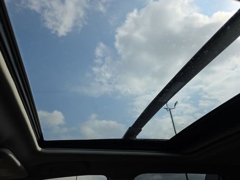 Used 2021 Subaru Forester Limited w/ Popular Package #3 image 26