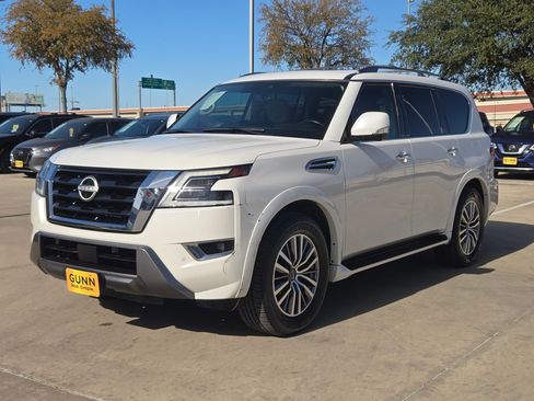 Used 2023 Nissan Armada SL w/ Cargo Package image 3