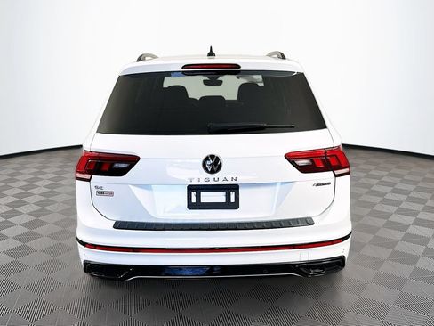 Used 2023 Volkswagen Tiguan SE R-Line AWD/4WD image 8