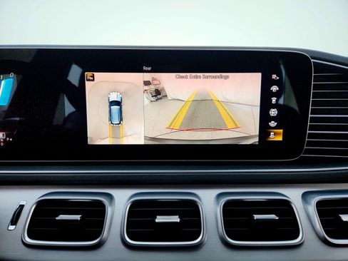 Certified 2023 Mercedes-Benz GLE 53 AMG 4MATIC image 16