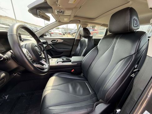 Used 2025 Acura TLX w/ Technology Package image 11