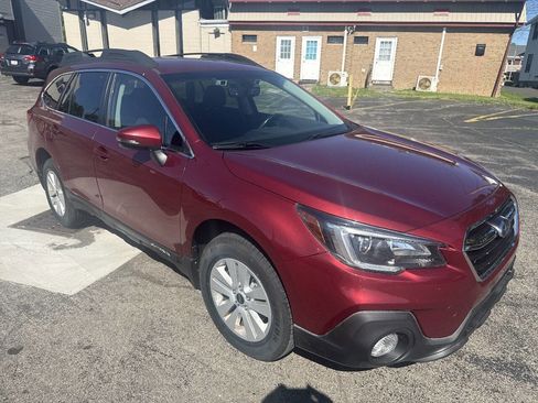 Used 2018 Subaru Outback 2.5i Premium AWD/4WD image 13