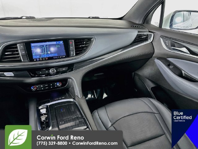 Used 2024 Buick Enclave Premium AWD/4WD image 27