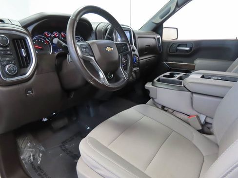 Used 2020 Chevrolet Silverado 1500 LT w/ Convenience Package AWD/4WD image 10