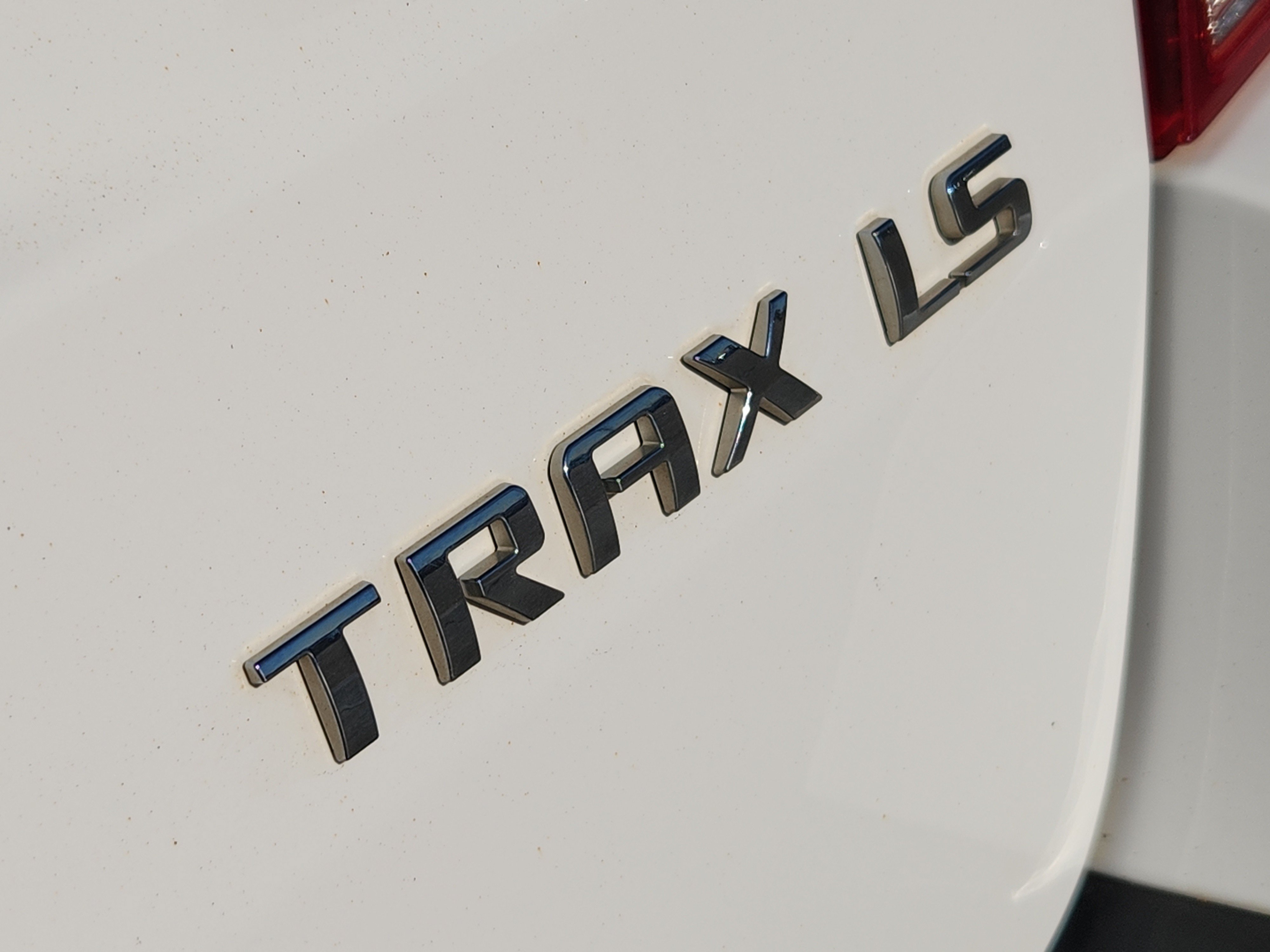 Used 2016 Chevrolet Trax LS FWD image 12