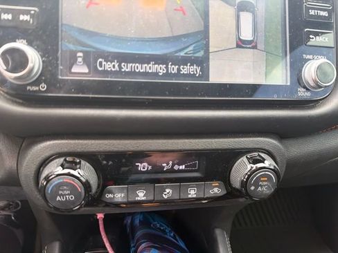 Used 2021 Nissan Kicks SR FWD image 13