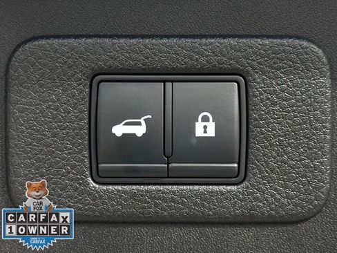 Used 2021 Nissan Armada Platinum w/ Captain's Chairs Package image 32