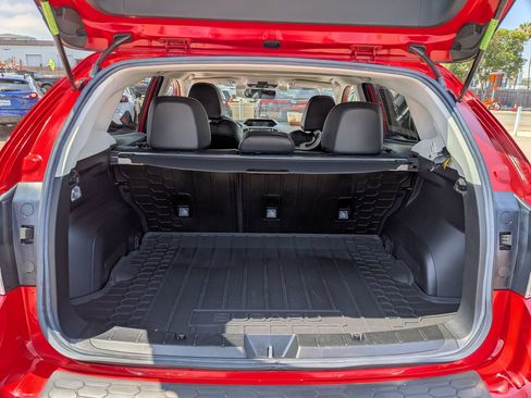 Used 2020 Subaru Crosstrek 2.0i Limited w/ Moonroof Package w/Navigation AWD/4WD image 33