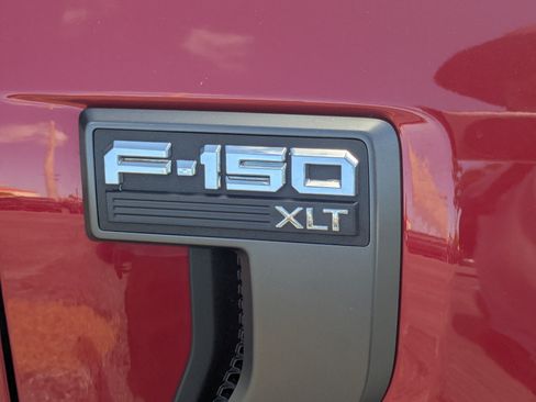 Used 2022 Ford F150 XLT w/ Equipment Group 302A High AWD/4WD image 14