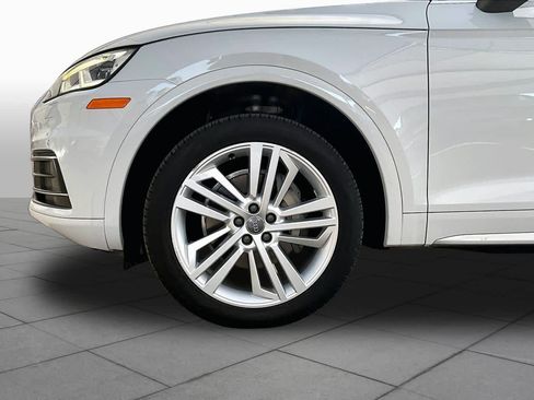 Used 2019 Audi Q5 2.0T Premium Plus w/ Premium Plus Package AWD/4WD image 11